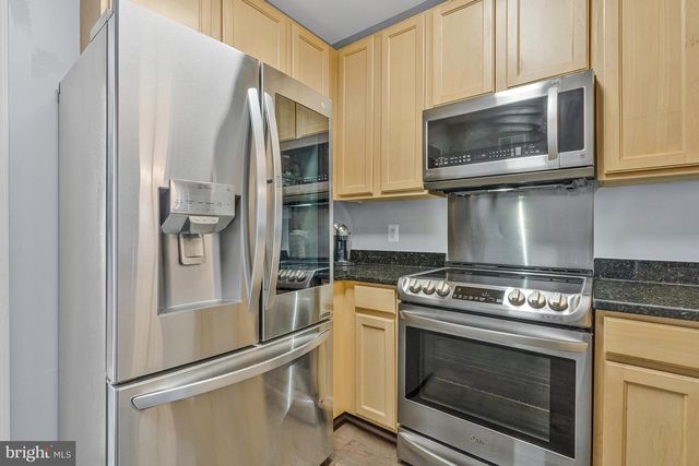 22773 FOUNTAIN GROVE SQ, Brambleton, VA 20148