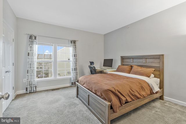 22773 FOUNTAIN GROVE SQ, Brambleton, VA 20148