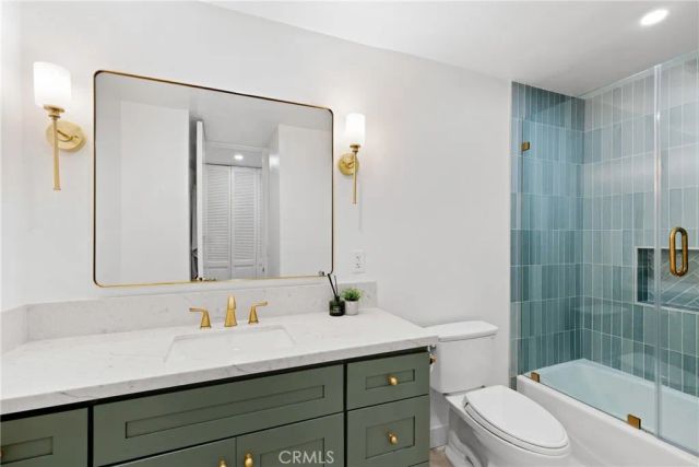 4477 Wilshire Boulevard 202, Los Angeles, CA 90010