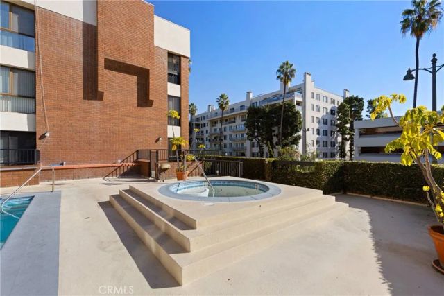 4477 Wilshire Boulevard 202, Los Angeles, CA 90010