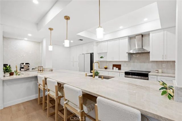 4477 Wilshire Boulevard 202, Los Angeles, CA 90010