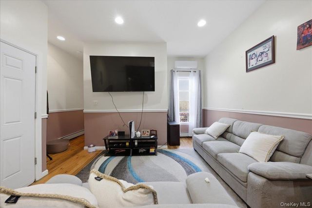 1268 Findlay Avenue, Bronx, NY 10456