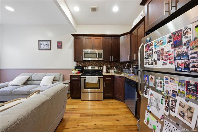 1268 Findlay Avenue, Bronx, NY 10456