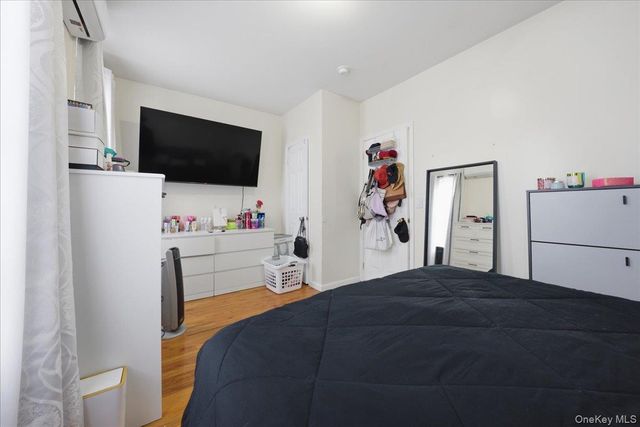 1268 Findlay Avenue, Bronx, NY 10456