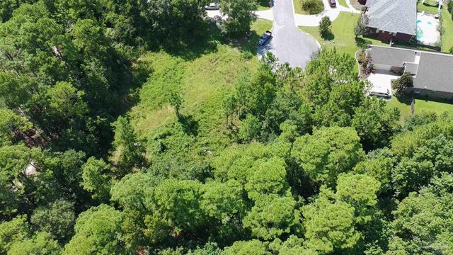 3457 Argyle Dr, Pace, FL 32571