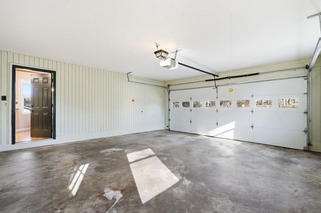 3024 Country Squire Lane, Decatur, GA 30033