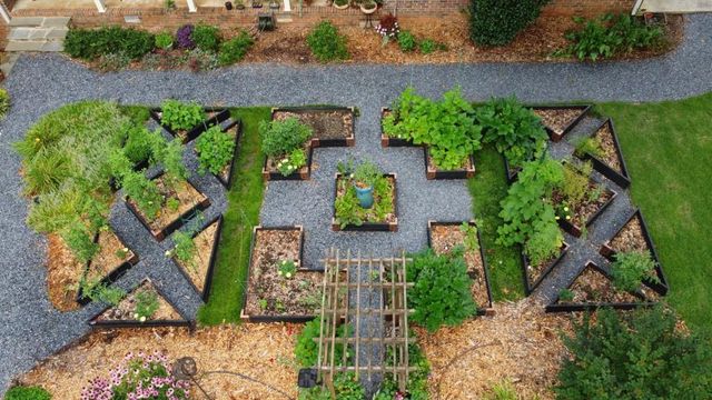 3024 Country Squire Lane, Decatur, GA 30033