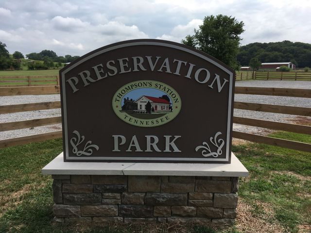2101 Conductor Ln, Thompsons Station, TN 37179