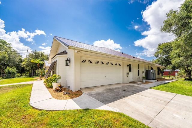 8007 ESTATES DRIVE, North Port, FL 34291