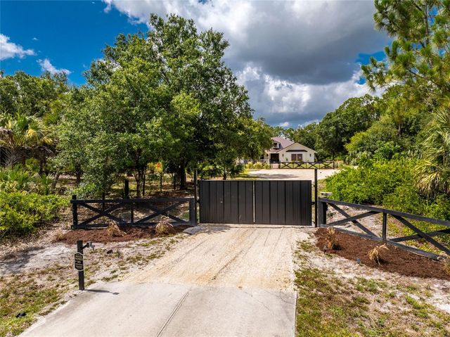 8007 ESTATES DRIVE, North Port, FL 34291