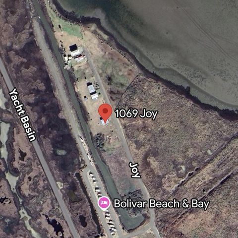 1069 Joy, Gilchrist, TX 77617