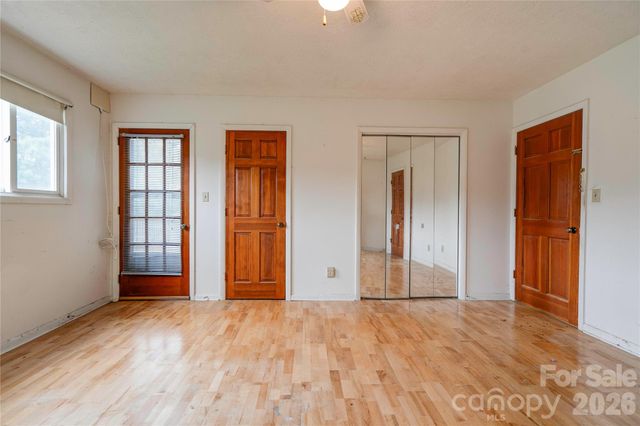 3016 Longwood Drive, Shelby, NC 28152