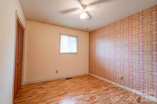 3016 Longwood Drive, Shelby, NC 28152