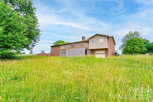 3016 Longwood Drive, Shelby, NC 28152