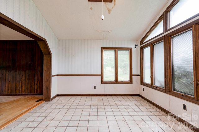 3016 Longwood Drive, Shelby, NC 28152