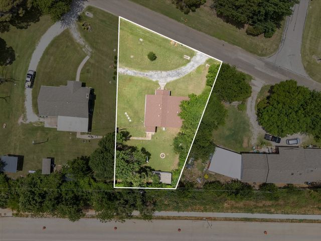 2673 S Bonnie Brae Street, Denton, TX 76207