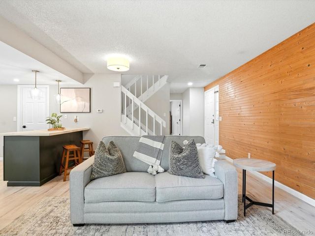 12522 E Evans Circle C, Aurora, CO 80014