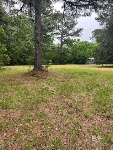 Ward Road, Stapleton, AL 36527