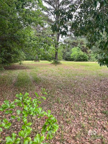 Ward Road, Stapleton, AL 36527