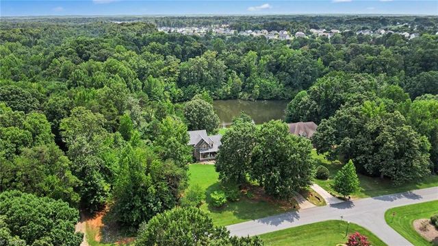 618 Wigeon Drive, Greensboro, NC 27455