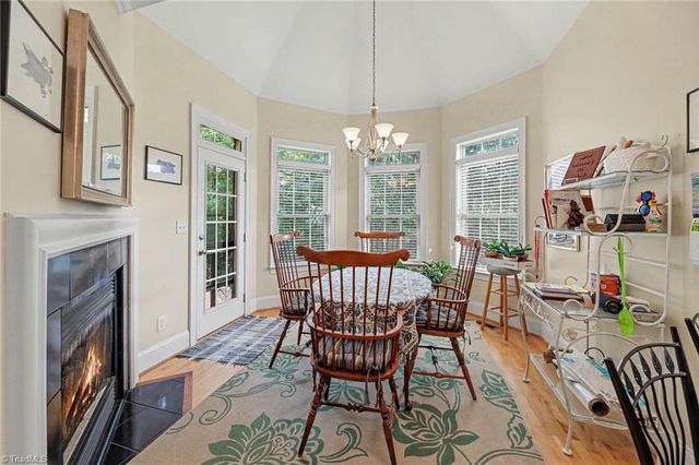 618 Wigeon Drive, Greensboro, NC 27455