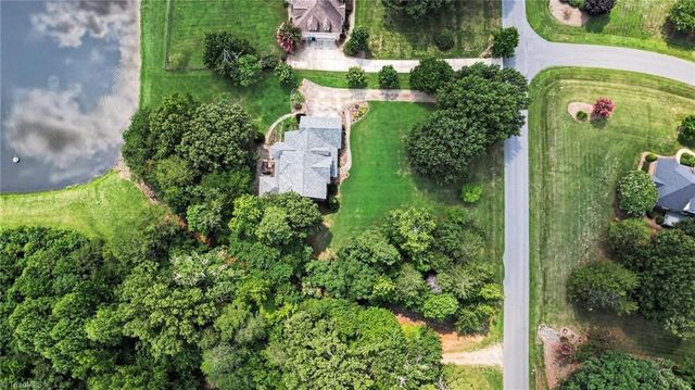 618 Wigeon Drive, Greensboro, NC 27455