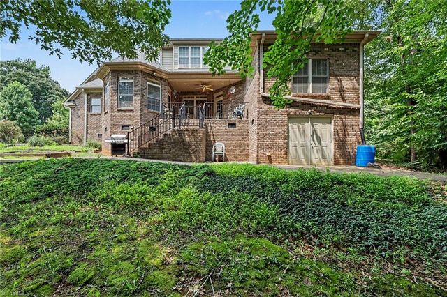 618 Wigeon Drive, Greensboro, NC 27455