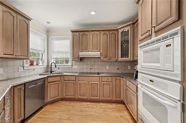 618 Wigeon Drive, Greensboro, NC 27455