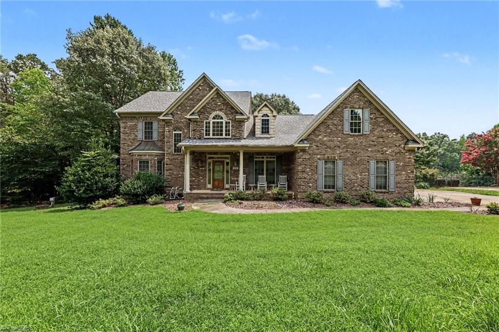 618 Wigeon Drive, Greensboro, NC 27455