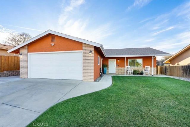 1635 Wade, Paso Robles, CA 93446
