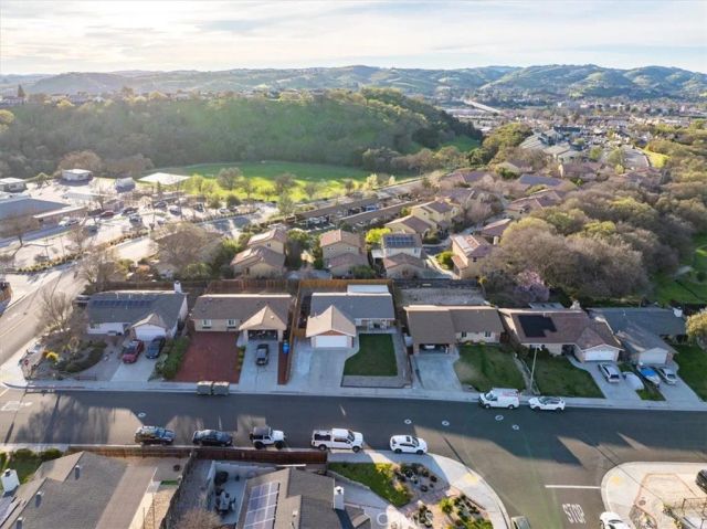 1635 Wade, Paso Robles, CA 93446