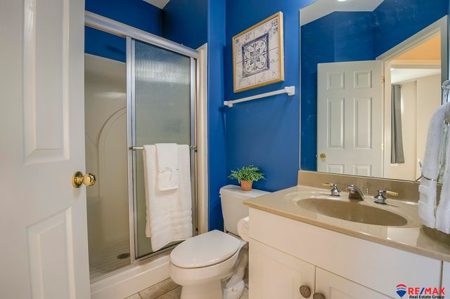 724 Villa Plaza, Papillion, NE 68046