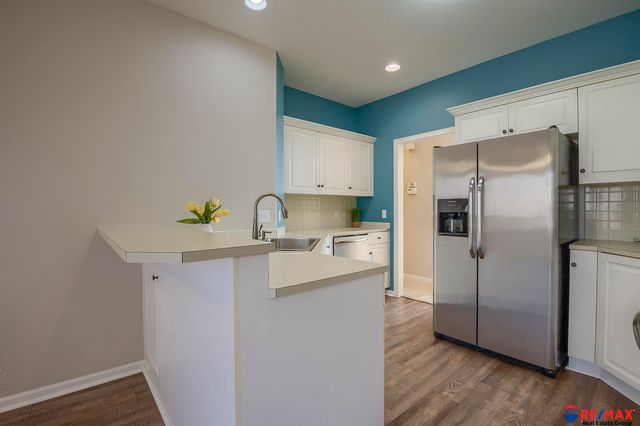 724 Villa Plaza, Papillion, NE 68046