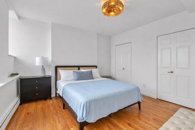 25 W Broadway 207, Long Beach, NY 11561