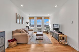25 W Broadway 207, Long Beach, NY 11561