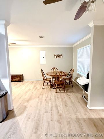 1418 N Lambert Street, Hugo, OK 74743