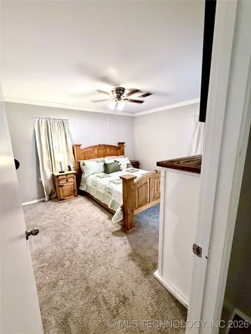 1418 N Lambert Street, Hugo, OK 74743