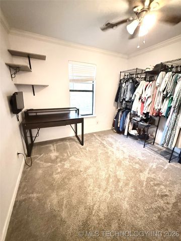 1418 N Lambert Street, Hugo, OK 74743