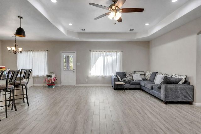18182 William Lane, Conroe, TX 77302