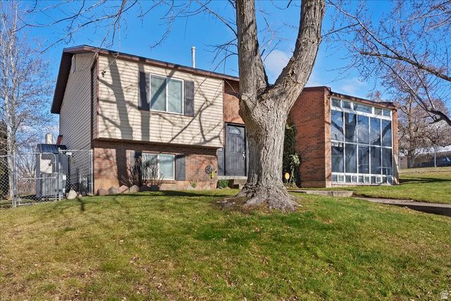 1545 E 975 N, Layton, UT 84040