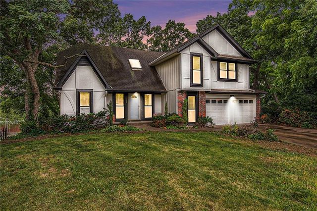 13805 W 78th Terrace, Lenexa, KS 66216