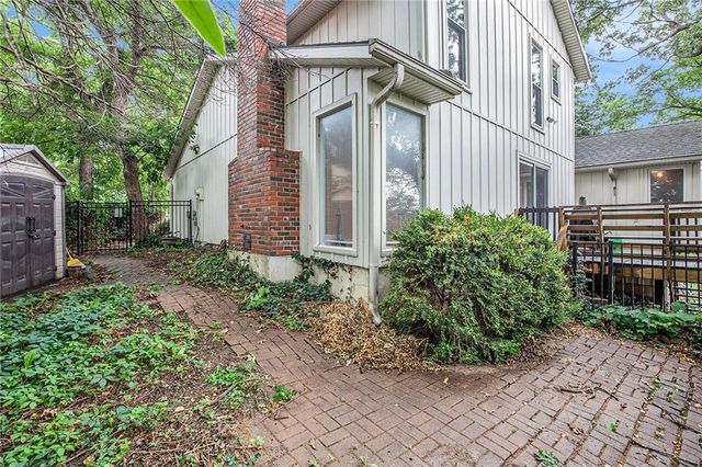 13805 W 78th Terrace, Lenexa, KS 66216