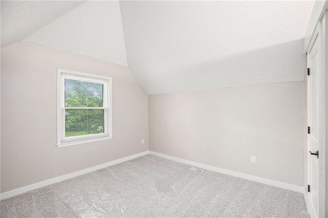 13805 W 78th Terrace, Lenexa, KS 66216