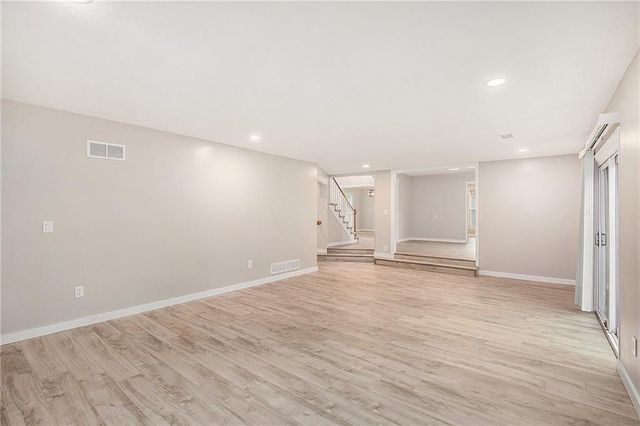 13805 W 78th Terrace, Lenexa, KS 66216