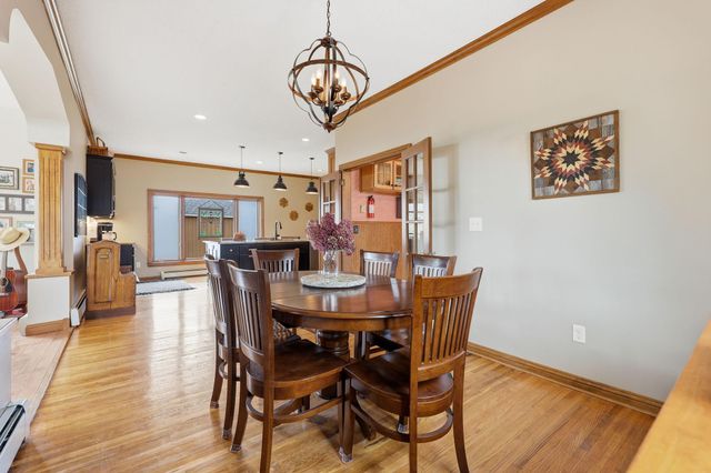 30825 Minnesota Avenue, Lindstrom, MN 55045