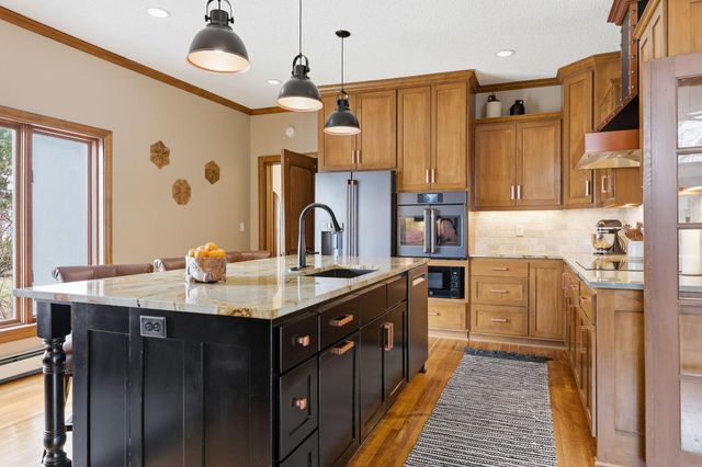 30825 Minnesota Avenue, Lindstrom, MN 55045