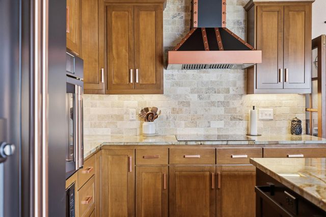 30825 Minnesota Avenue, Lindstrom, MN 55045