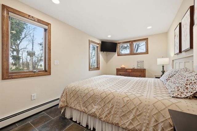 30825 Minnesota Avenue, Lindstrom, MN 55045