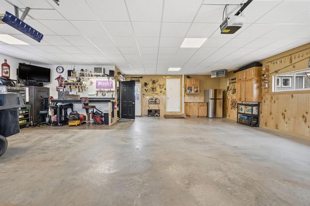 30825 Minnesota Avenue, Lindstrom, MN 55045