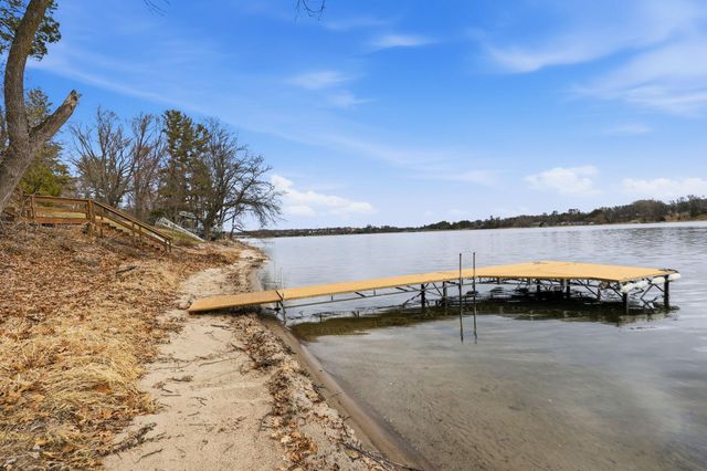30825 Minnesota Avenue, Lindstrom, MN 55045